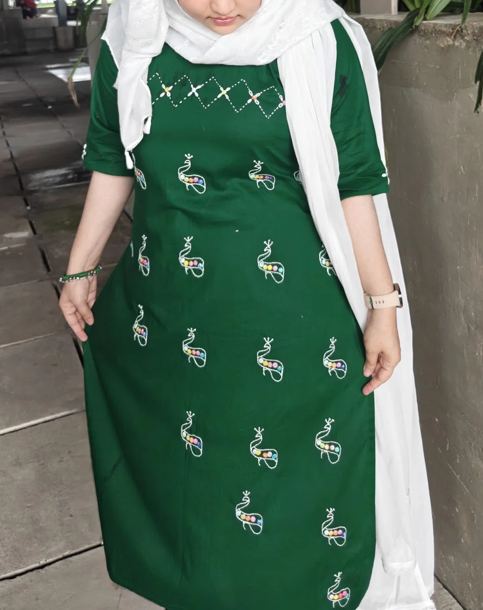 মিদোরি 🦚 styled by Nongorr